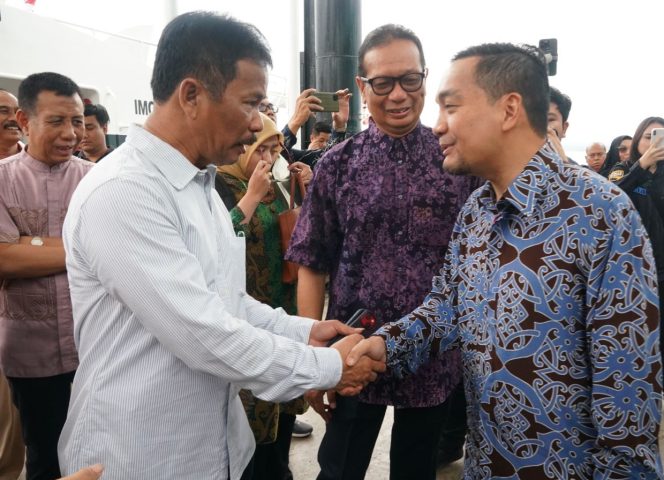 
					Kepala BP Batam, Muhammad Rudi menerima kunjungan Menteri Besar Johor, Yang Amat Berhormat (YAB) Dato' Onn Hafiz Ghazi, Jumat (24/5/2024). 
