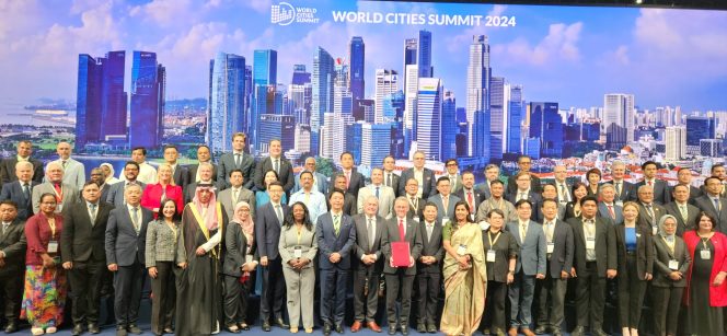 
					Bupati Bintan Roby Kurniawan saat menghadiri World Cities Summit 2024 yang berlangsung dari tanggal 2 hingga 4 Juni di Singapura.