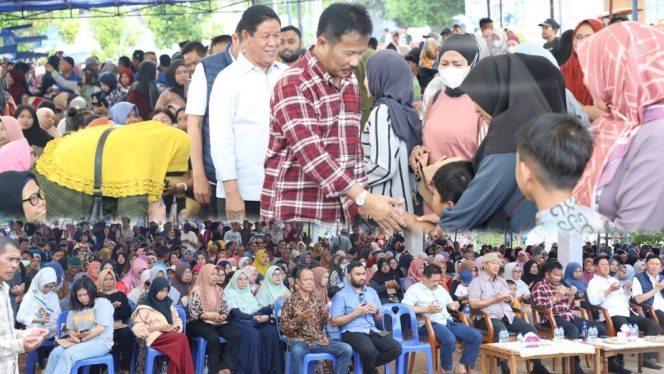 
					Ribuan Masyarakat Tanjungpnang Antusias menyambut kehadiran H. Muhammad Rudi, Minggu (9/6/2024).