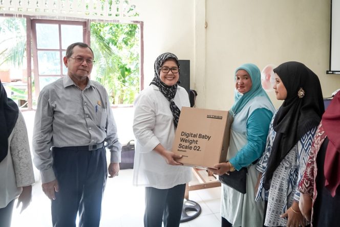 
					Wakil Gubernur Kepri, Marlin Agustina menghadiri workshop kader Posyandu di wilayah kerja Puskesmas Galang dan Puskesmas Pancur, Rabu (3/6/2024).