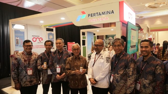 
					PT Pertamina Patra Niaga menghadirkan booth Pertamina One Solution, program yang memperkenalkan berbagai solusi yang dibutuhkan di industri hulu migas di Indonesia.