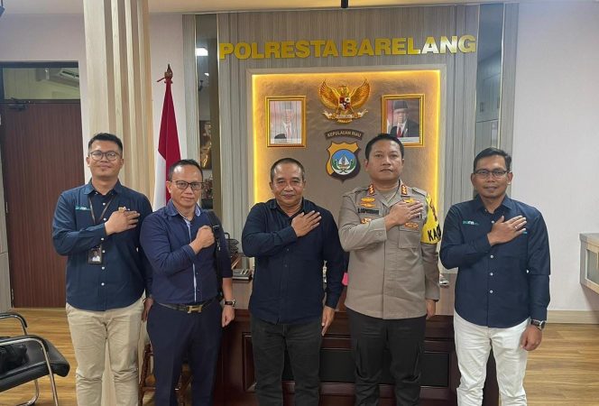 
					PT PLN Batam melakukan kunjungan kepada Polresta Barelang yang disambut langsung oleh Kapolresta Barelang, Kombes Pol H. Ompusunggu, SIK, MSi., pada 16 Juli 2024 lalu.