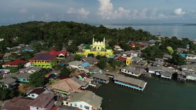 
					Pulau Penyengat Tanjungpinang