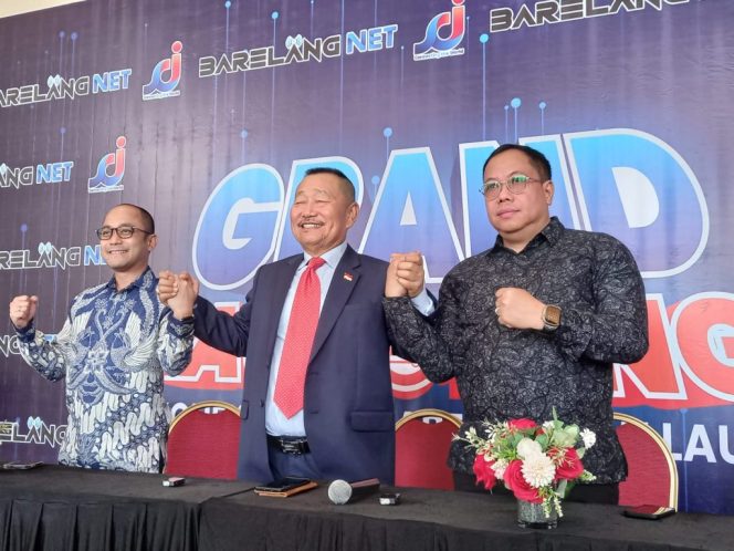 
					CEO Barelang Group, Bobby Jayanto saat peresmian Konektivitas Kabel Bawah Laut Tanjungpinang-Singapura.