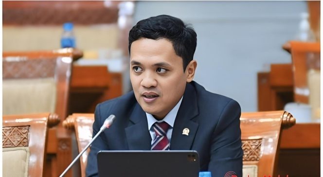 
					Ketua Komisi III DPR-RI, Habiburokhman