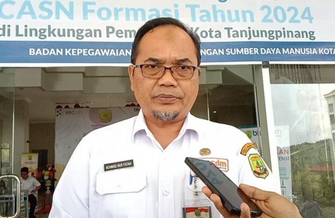 
					Kepala BKPSDM Kota Tanjungpinang, Achmad Nur Fatah