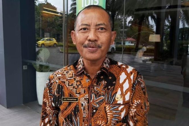 
					Sekretaris Daerah Provinsi (Sekdaprov),  Kepulauan Riau (Kepri), Adi Prihantara