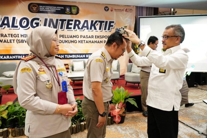 
					Sekretaris Daerah Kota Batam, Jefridin, membuka secara resmi Dialog Interaktif (ist)