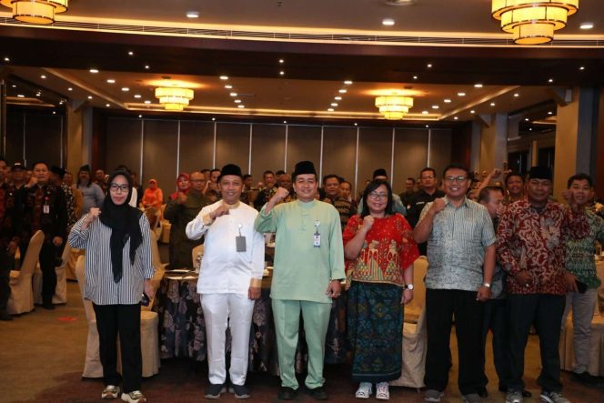 
					BP Batam menggelar Lokakarya Pemberdayaan LPM di Grand I Hotel Nagoya. (ist)