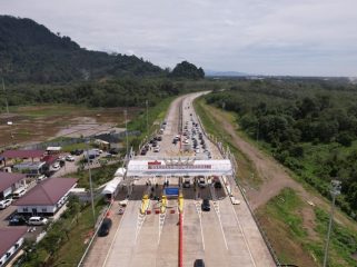 ol Padang-Sicincin menjadi ruas tol dengan volume kendaraan terbanyak (ist)