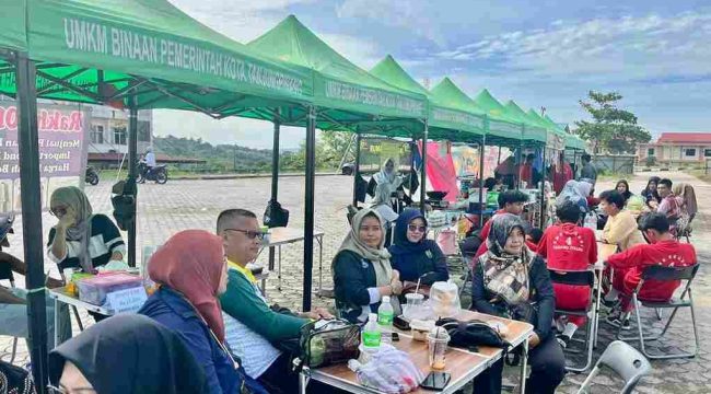 Pelaku UMKM binaan Disnakerkopum) Kota Tanjungpinang akan menggelar Bazaar Akhir Tahun pada 27-31 Desember di halaman Gedung Gonggong, Taman Laman Boenda, Tepi Laut Tanjungpinang.