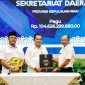 Gubernur Kepri Ansar Ahmad menyerahkan DPA Tahun Anggaran 2025 kepada para Kepala OPD di lingkungan Pemprov Kepri