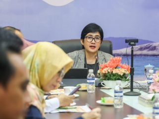 Kepala BPS Kepri Margareta Anggorowati, saat release berita statistik di Kantor BPS Kepri, Tanjungpinang, Rabu (15/1).