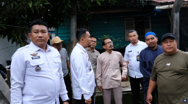 Rutan Kelas I Tanjungpinang, yang diwakili oleh Kepala Seksi Pengelolaan Fatur Rahmani dan Kepala Subseksi Umum Tri Wahyu Widodo, menggelar silaturahmi dan koordinasi bersama perangkat RT/RW setempat, Rabu (15/01/2025).