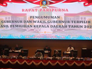 Wakil Ketua DPRD Provinsi Kepri, dr. T. Afrizal Dachlan memimpin rapat penetapan Gubernur dan Wakil Gubernur Terpilih