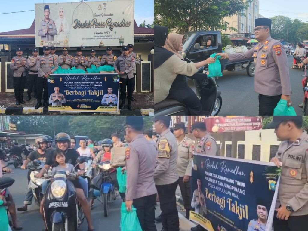 Kapolsek Tanjungpinang Timur AKP Sugiono beserta sejumlah personilnya membagikan ratusan Takjil Gratis kepada masyarakat yang melintas di depan Mapolsek Tanjungpinang Timur, Senin (24/03/2025)
