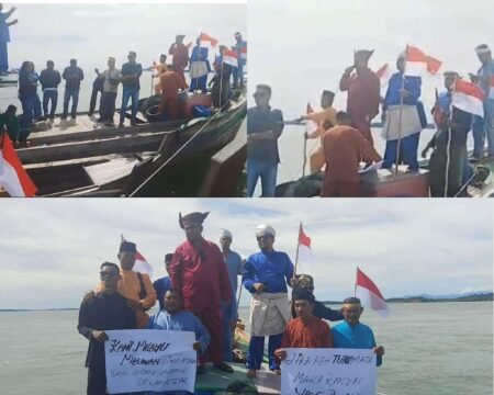 Aksi Barisan Melayu Bersatu ke Lokasi Loading Bauksit PT TBJ pertanyakan legalitas pelabuhan yang menjadi loading bauksit PT Hermina Jaya