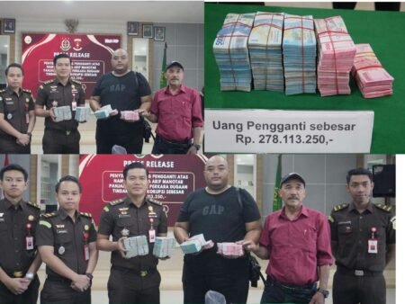 Kejari Tanjungpinang melalui bidang Pidsus saat menerima pengembalian uang negara dari terpidana Arif Monatar Panjaitan dalam kasus tindak pidana korupsi pembangunan TPS-3R di Kelurahan Kampung Bugis, Kota Tanjungpinang, Provinsi Kepri, Rabu (28/05/2025).