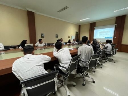 STAIN Sultan Abdurrahman Kepri menggelar Rapat Penyusunan Anggaran Program Studi Tahun Anggaran 2025 di Ruang Rapat Balai Titah STAIN Kepr