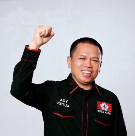 Ketua KKSS Kepri, Ady Indra Pawenari