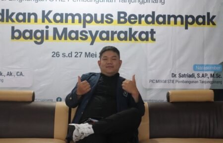 DPR: Antara Harapan dan Kinerja