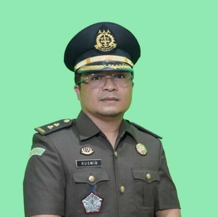 Rusmin SH MH Kepala Kejari Bintan