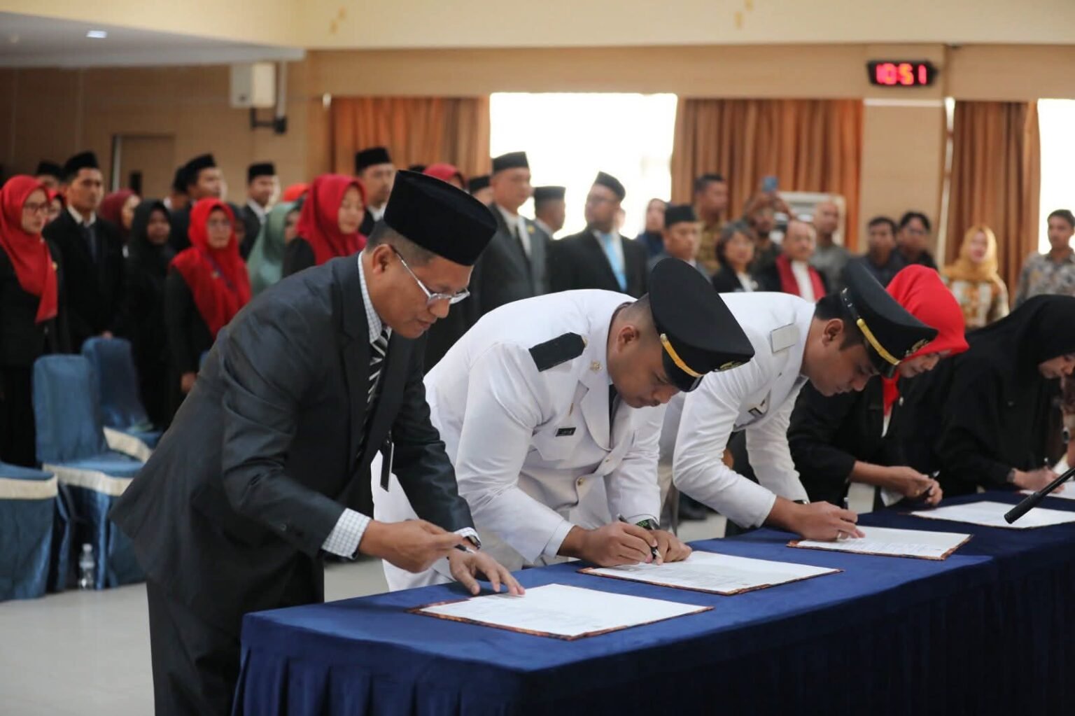 Firmansyah Resmi Jabat Sekda Batam, 8 Camat Diganti