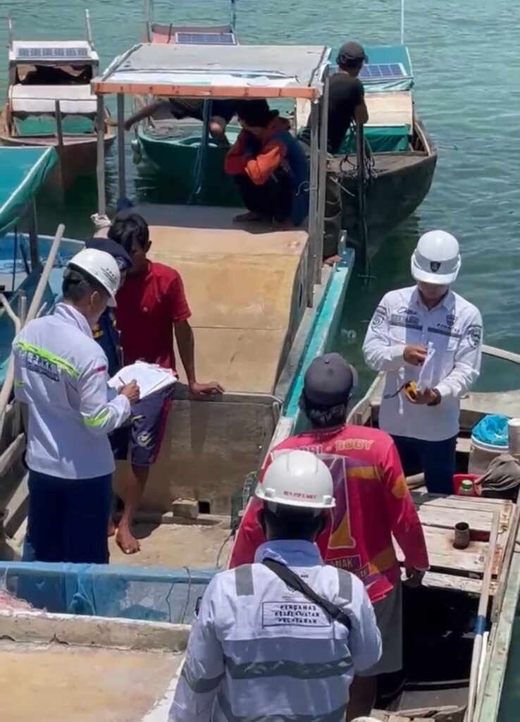 KSOP Tanjungpinang Terbitkan 87 E-Pas Kecil Gratis untuk Nelayan Pulau Pangkil