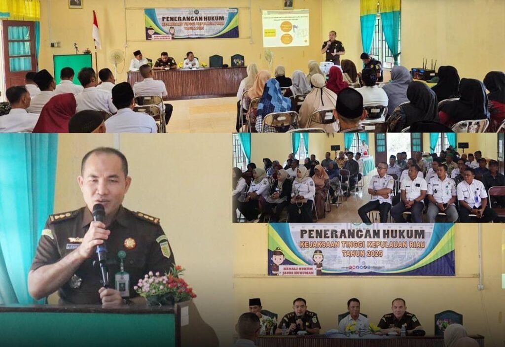Kejati Kepri bersama dengan Kejari Kabupaten Lingga saat melakukan kegiatan “Penerangan Hukum” bertempat di Aula Kecamatan Singkep Kabupaten Lingga dengan mengangkat tema tentang “Pencegahan dan Pemberantasan Tindak Pidana Korupsi, Rabu (22/10/2025).