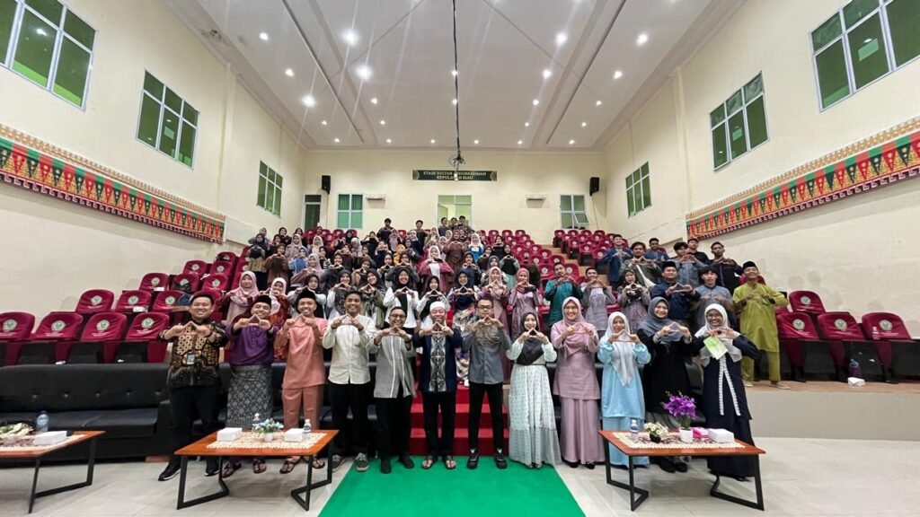 STAIN Sultan Abdurrahman Kepri melalui Unit Pengembangan Karir dan Konseling Tracer menggelar Career & Alumni Networking Gathering pada Jumat, (21/11)