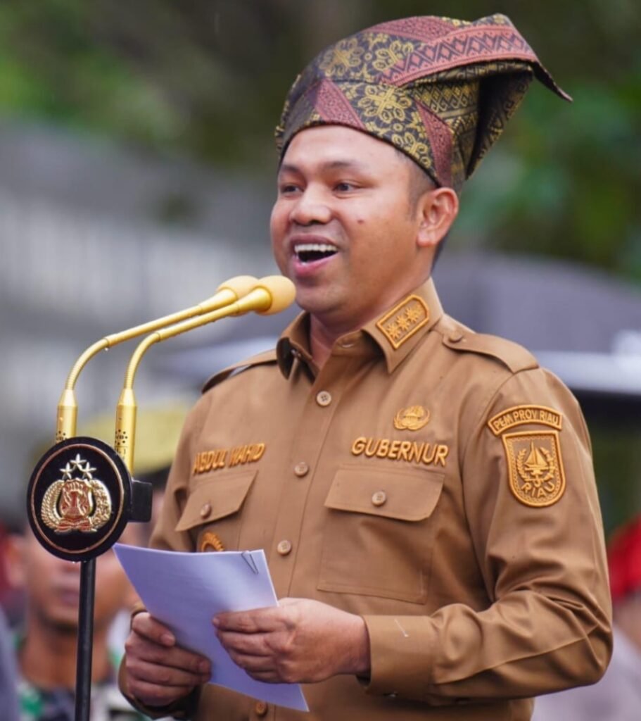 Gubernur Riau Abdul Wahid Kena OTT KPK