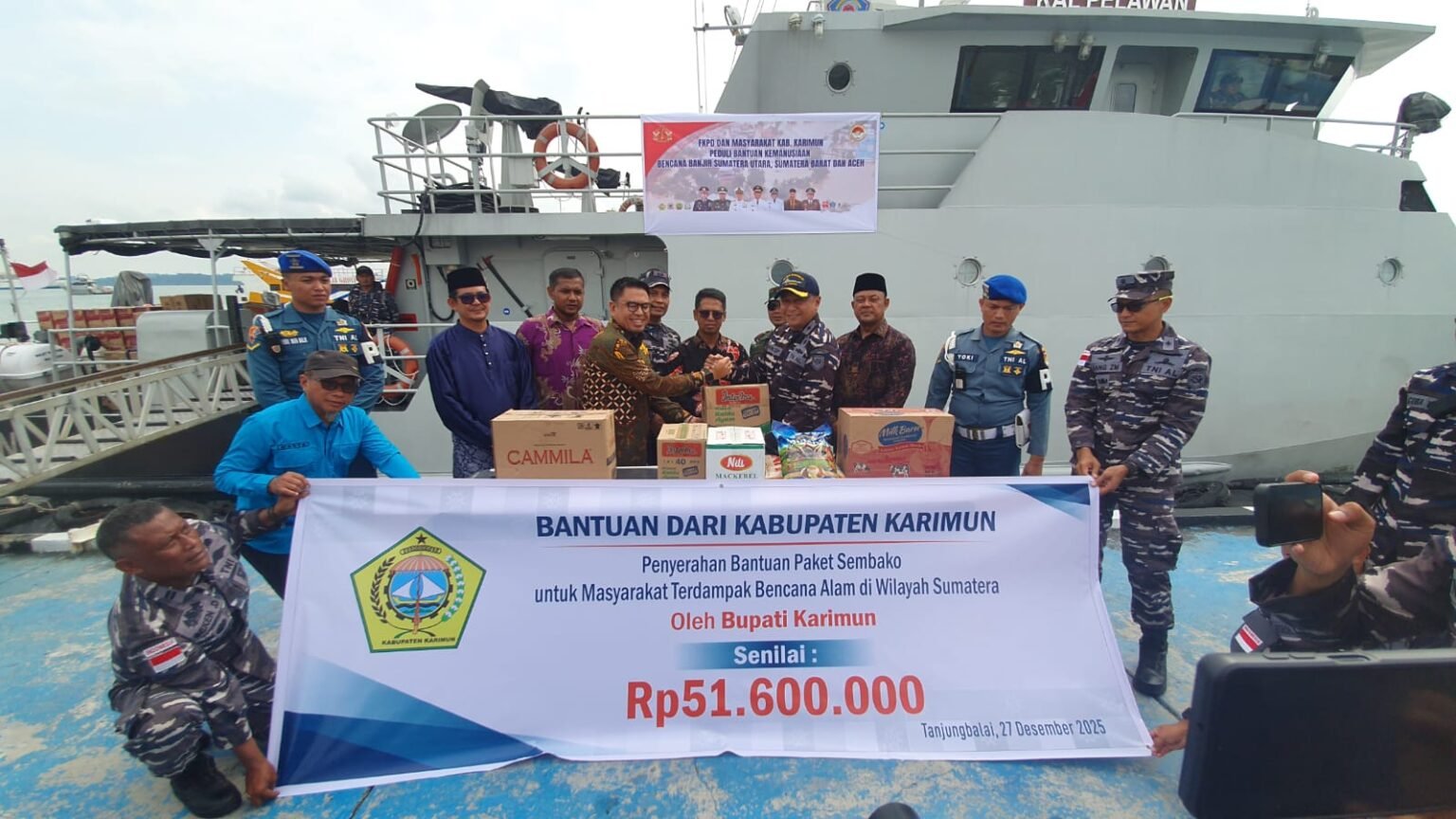 Endipat Lepas Bantuan Kemanusiaan ke Aceh dan Sumut dari Karimun, Pakai Kapal Perang TNI AL