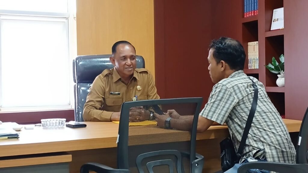 Dua Kades di Natuna Diberhentikan Sementara.