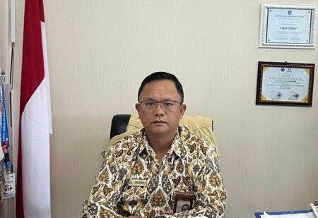 Kepala Kantor Perwakilan Ombudsman RI Provinsi Kepri, Dr. Lagat Parroha Siadari