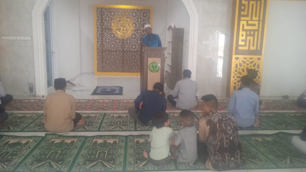 Suasana Ramadan di STAIN SAR Kepri kembali diisi dengan tausiyah penuh makna melalui kegiatan Kultum Ramadan yang diisi oleh dosen STAIN Drs. H. Runtoni, M.Pd.