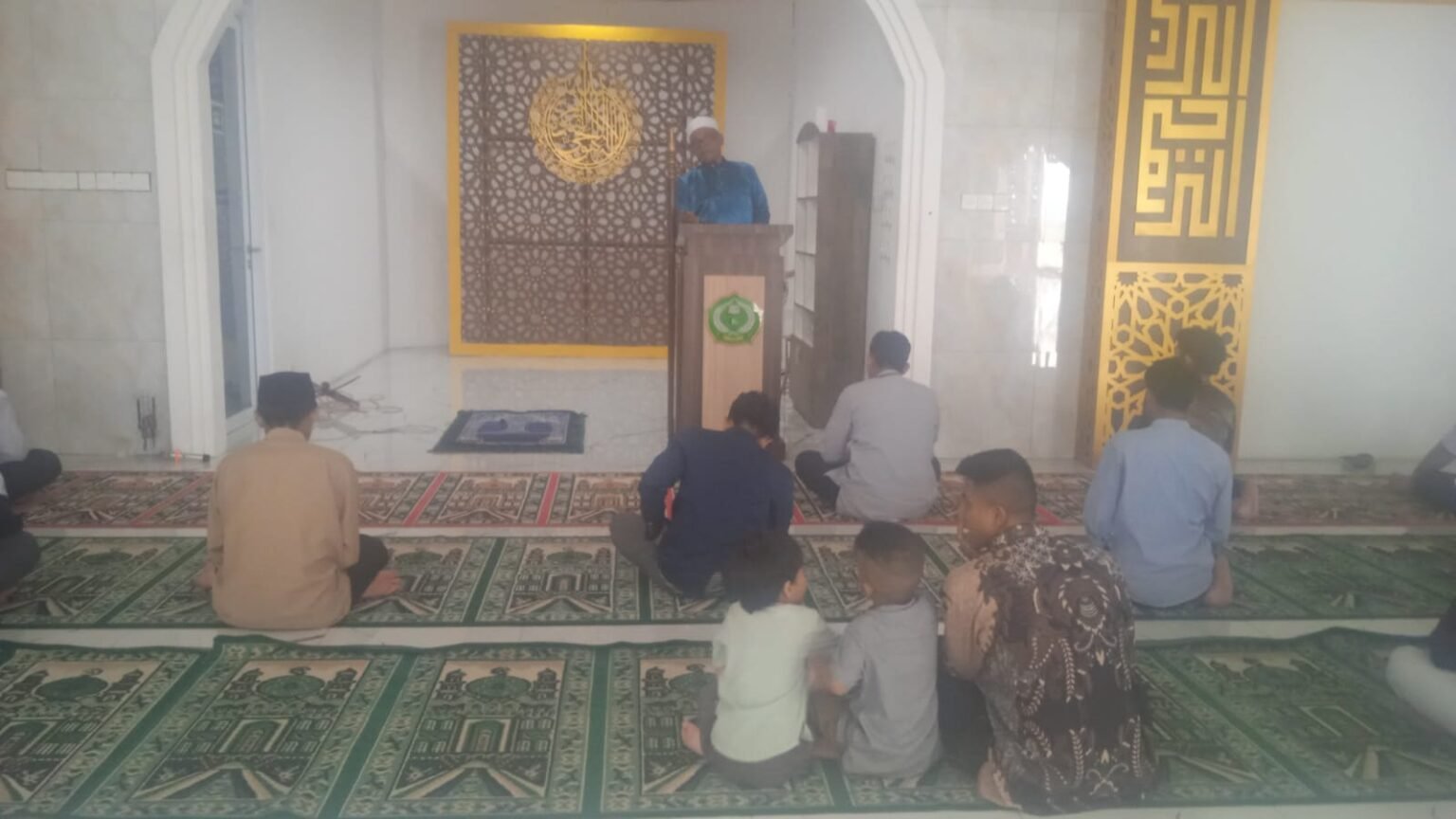 “Puasa Bukan Hanya untuk Manusia, Alam Semesta Pun Berpuasa” Pesan Spiritual dalam Kultum Ramadan STAIN SAR Kepri Suasana Ramadan di STAIN SAR Kepri kembali diisi dengan tausiyah penuh makna melalui kegiatan Kultum Ramadan yang diisi oleh dosen STAIN Drs. H. Runtoni, M.Pd.