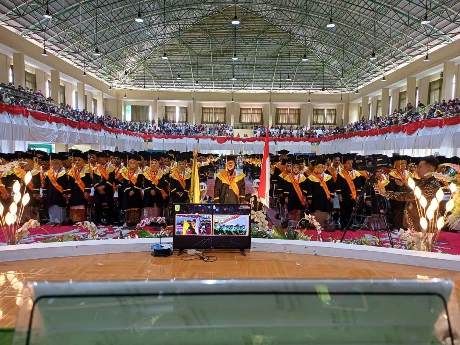 820 Lulusan UIN Bukittinggi Diwisuda, Bang Doel Hadir Beri Motivasi