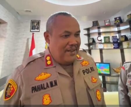 Kapolres Lingga, AKBP Pahala Martua Nababan///