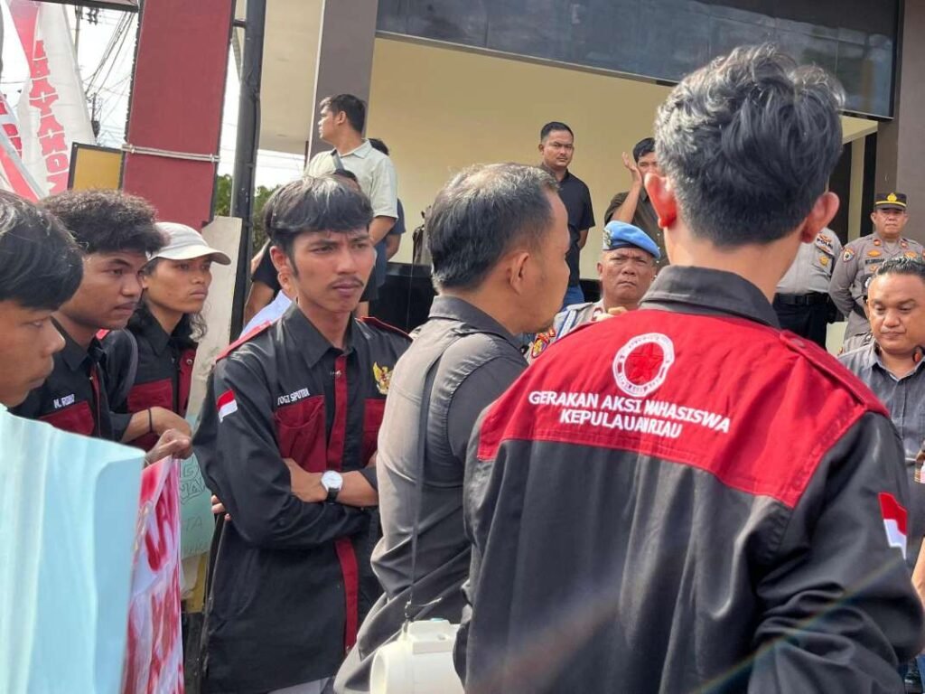 GAM Kepri saat menjalankan aksi unjuk rasa beberapa waktu lalu