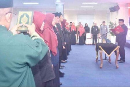 Lantik PNS dan Jabatan Fungsional, Wali Kota Lis Tekankan Profesionalisme dan Pelayanan Kesehatan