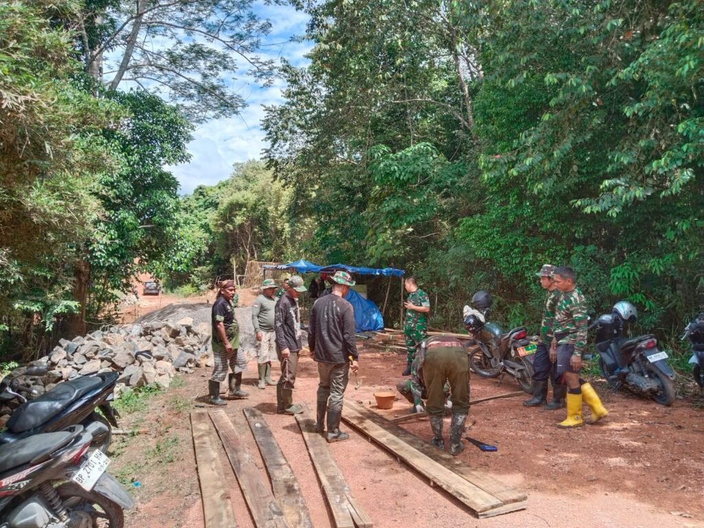 Dandim 0315/Tanjungpinang Pastikan Pembangunan Jembatan Armco di Toapaya Selatan Sesuai Target