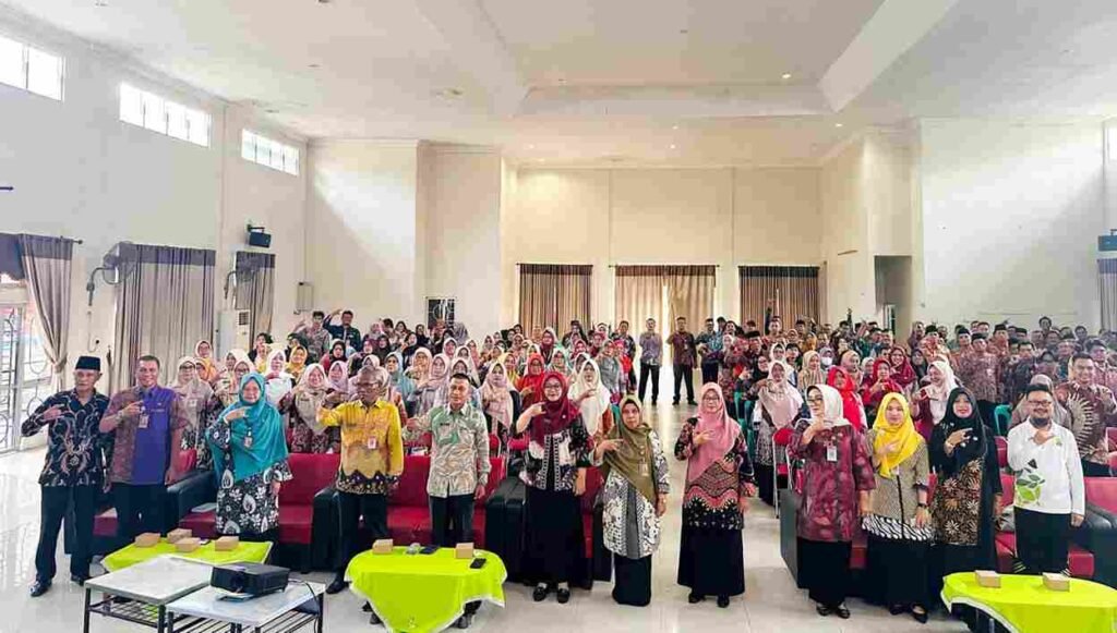 Disdik Kota Tanjungpinang menggelar SPMB Online Tahun 2026, di Aula SMP Negeri 4 Tanjungpinang, Kamis (4/6)