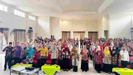 Disdik Kota Tanjungpinang menggelar SPMB Online Tahun 2026, di Aula SMP Negeri 4 Tanjungpinang, Kamis (4/6)