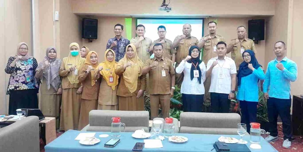 Deteksi Dini jadi Kunci Pencegahan Penyakit Tular Vektor di Tanjungpinang Dinkes Tanjungpinang menggelar pelatihan surveilans dan pengendalian vektor serta binatang pembawa penyakit bagi tenaga kesehatan puskesmas
