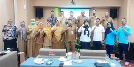Dinkes Tanjungpinang menggelar pelatihan surveilans dan pengendalian vektor serta binatang pembawa penyakit bagi tenaga kesehatan puskesmas