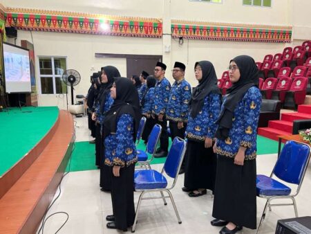 15 ASN STAIN SAR Kepri dilantik dalam Jabatan Fungsional serentak, Selasa (23/6) di Auditorium Razali Jaya STAIN SAR Kepri.