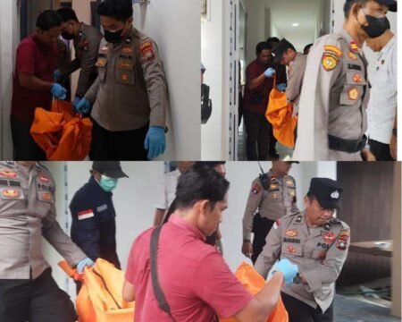Petugas Kepolisian dan tim inafis Satreskrim Polresta Tanjungpinang saat lakukan evakuasi jasad Frenky (31) yang sudah mengeluarkan aroma busuk dari dalam di dalam kamar kos-kosan di Kompleks Ramayana Mall, Jalan Wiratno, Kota Tanjungpinang, Kamis (23/07/2026)