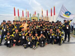 Kontingen dari Bintan di pembukaan POPDA X Kepri di Karimun