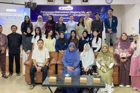 STIE Pembangunan Dorong Mahasiswa Siap Kerja Lewat Magang Mandiri 2026