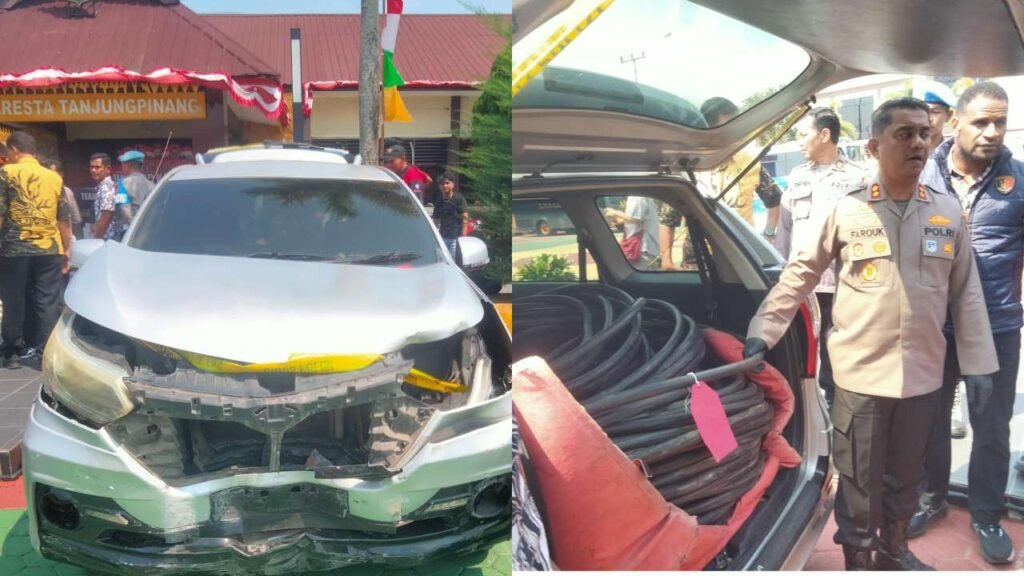 Pencuri Kabel Jembatan Dompak Tanjungpinang Senilai Rp 1 Miliar Diringkus Polsi Wakapolresta Tanjungpinang AKBP Farouk Oktora, S.H., S.I.K. saat memperlihatkan barang bukti kabel yang diamankan dari tersangka pencurian, Jumat (14/08/2026)